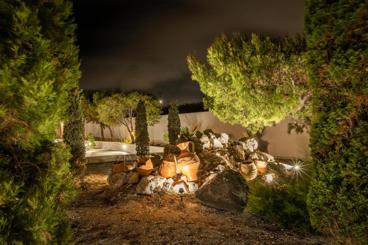 Villa Leon (Adults Only) Vourvoúlos 外观 照片